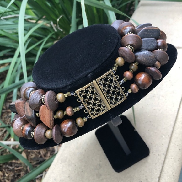 Handmade Wooden Statement Necklace - Picture 2 of 4